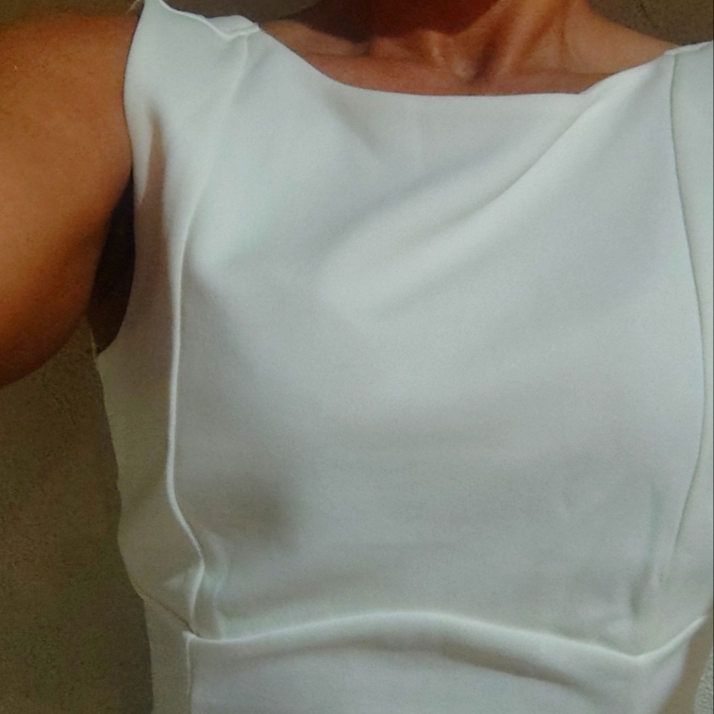 Elegant White Sleeveless dress ordered thru amazon